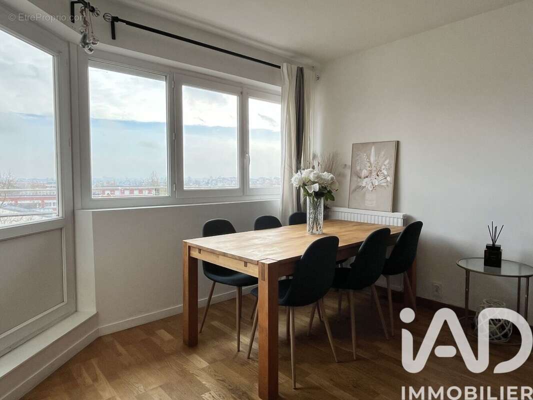 Photo 3 - Appartement à SARTROUVILLE