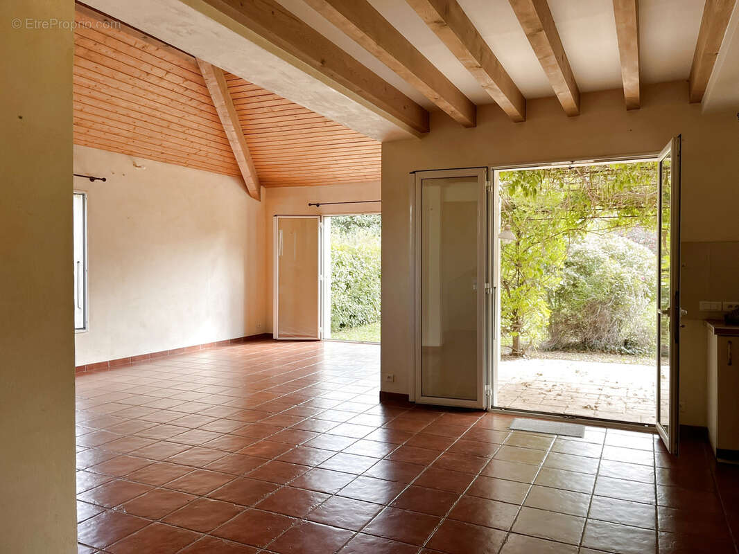 Maison à TOURNON-SUR-RHONE