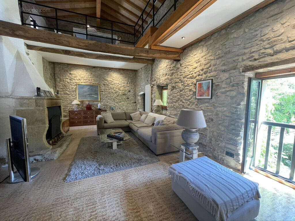 Maison à ROCHEGUDE