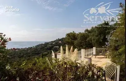 Vue mer les issambres 11 piéces au total - photo 11