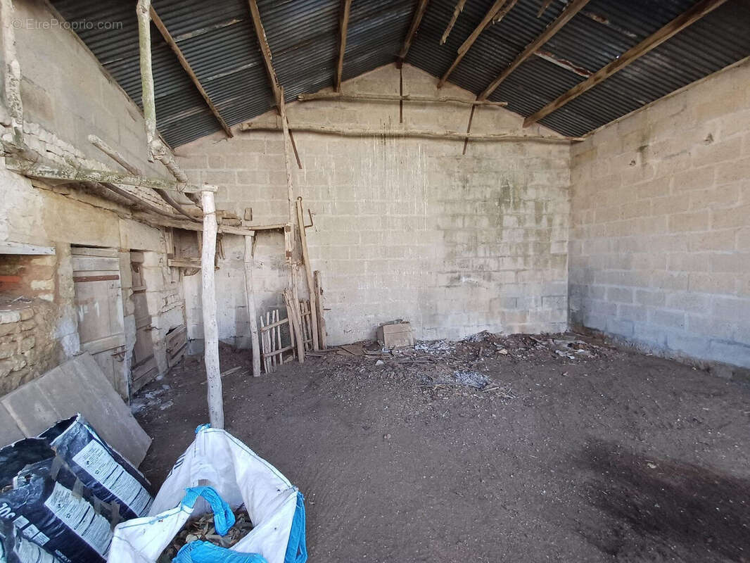 Photo 8 - Maison à SAINT-MARTIN-DE-FRAIGNEAU