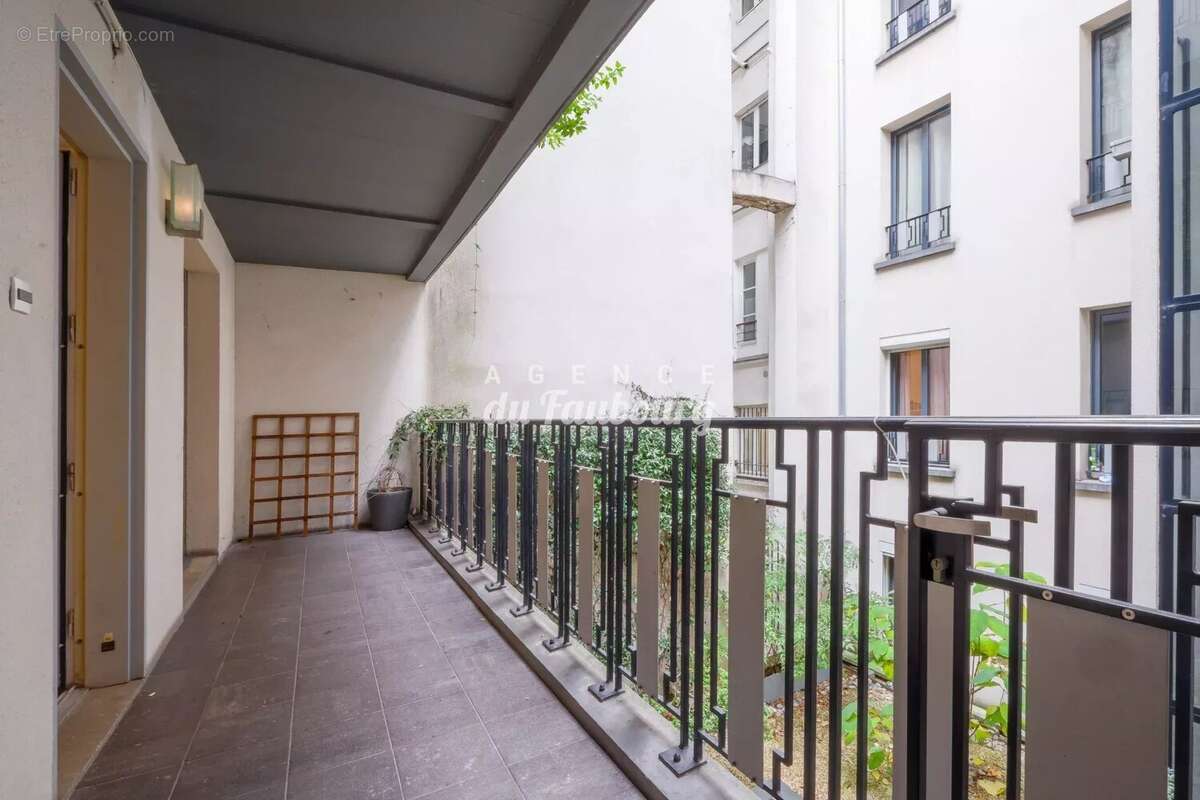 Appartement à PARIS-10E