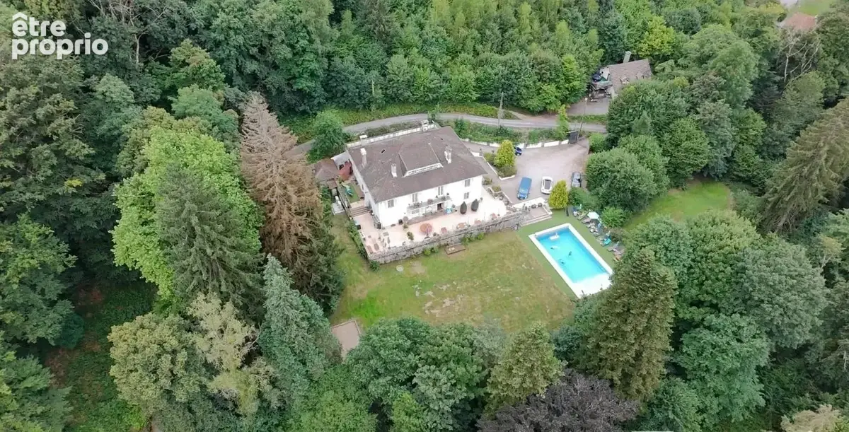 Vosges - Demeure de charme à usage de chambres d'hôtes - photo 2