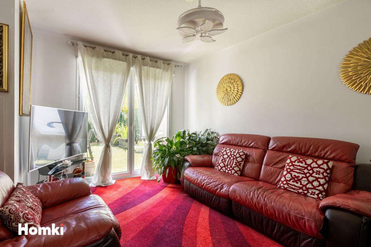 Duplex T6 de 107 m² avec terrasse et jardin à Lyon 69009, Avenue Rosa Parks - photo 4