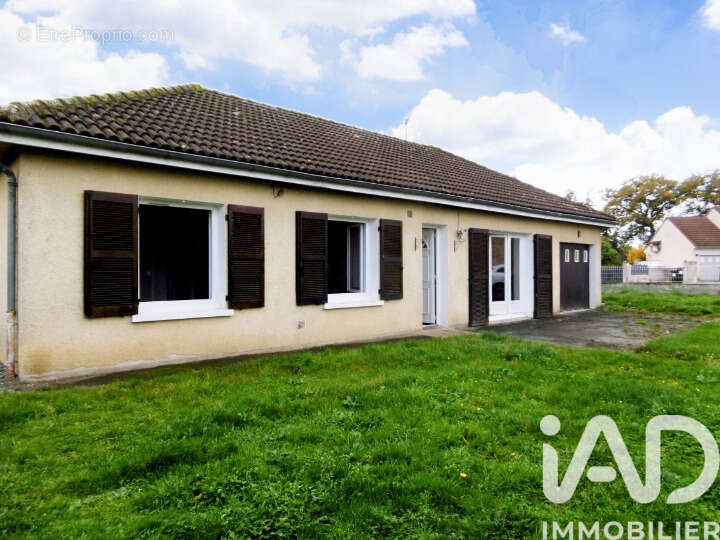 Photo 3 - Maison à BLANZAC