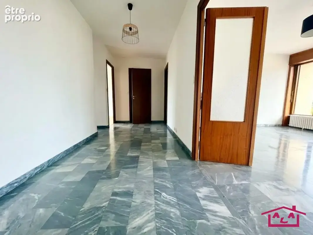 Appartement 4 pièces 88 m² à vendre à Echirolles (38130) - photo 3