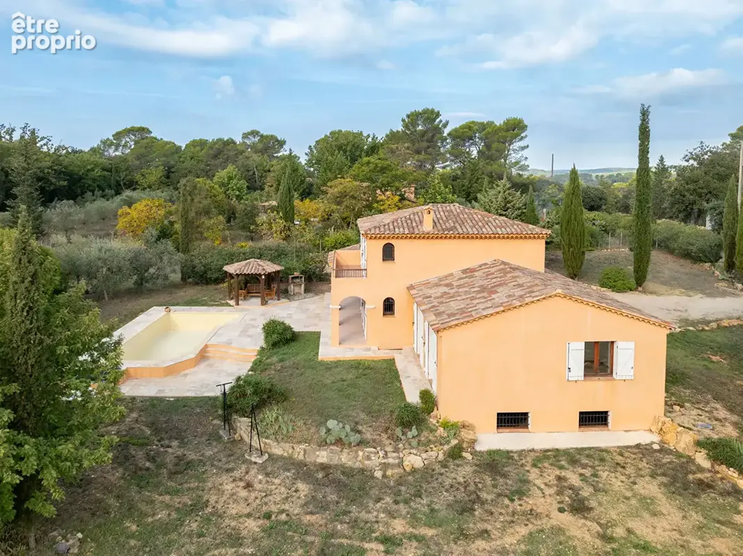 En exclusivité Villa à Lorgues T7 : 4/5 chambres / 161m2 au sol / piscine/ 4003m2  clos ! - photo 3
