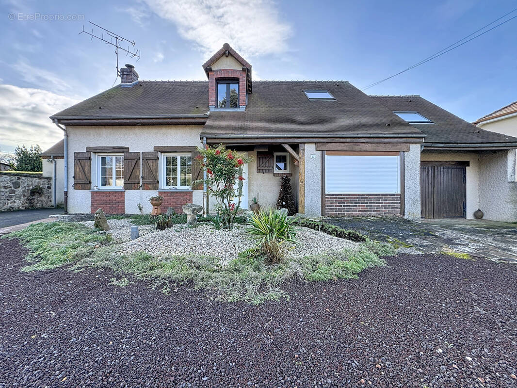 Maison à MONTMIRAIL