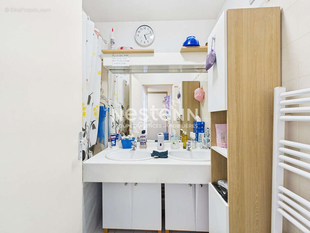 Appartement à PARIS-19E