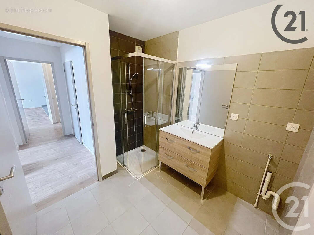 Appartement 67 m² à Auxerre  - photo 3