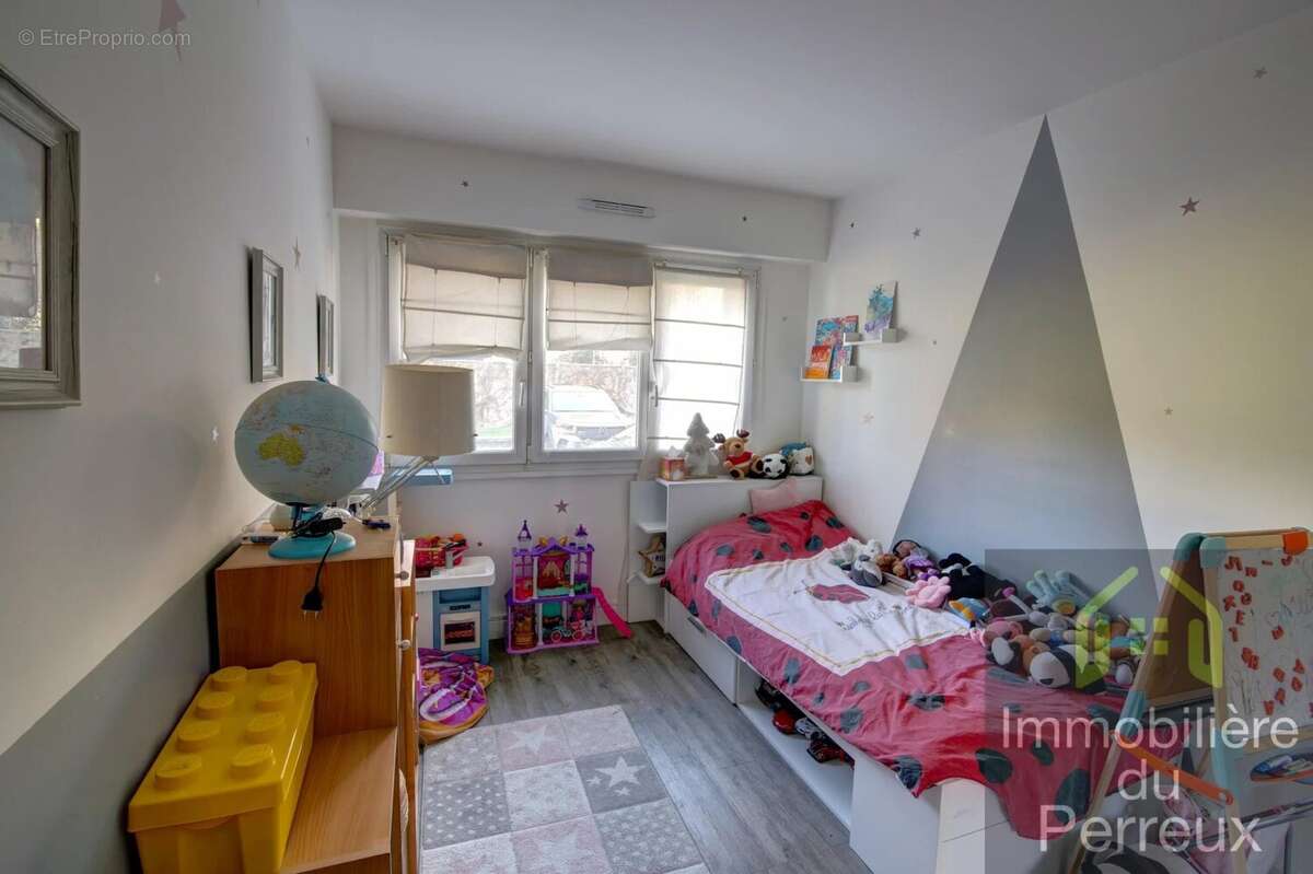 Appartement à LE PERREUX-SUR-MARNE