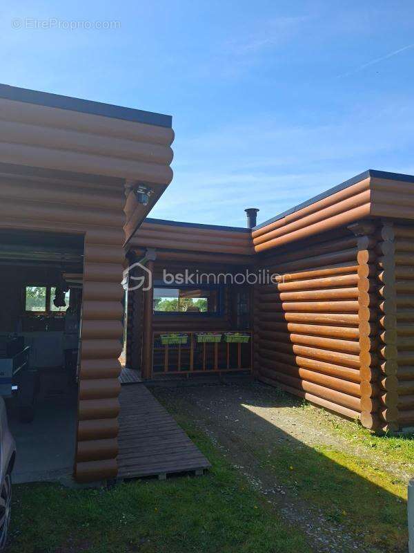 Maison à LA BACONNIERE
