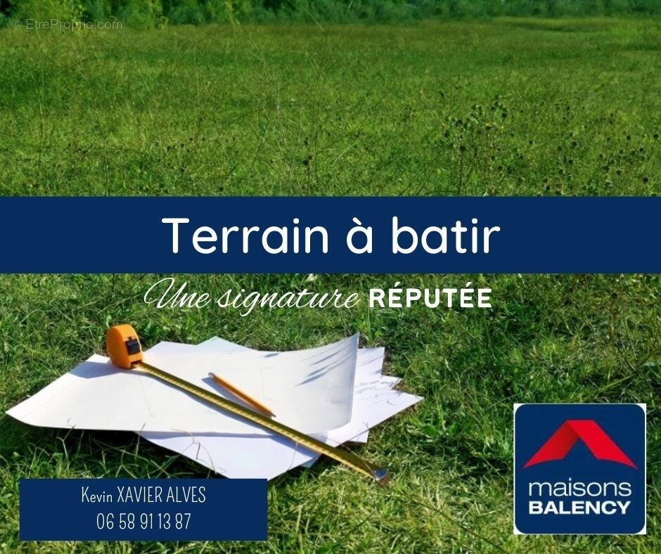 Terrain à MONT-SAINT-AIGNAN