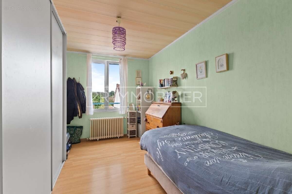 Appartement à FERRIERES-EN-BRIE