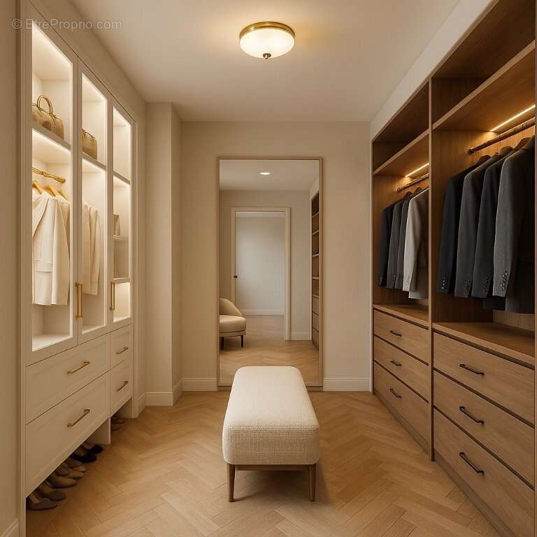 Appartement à PARIS-16E