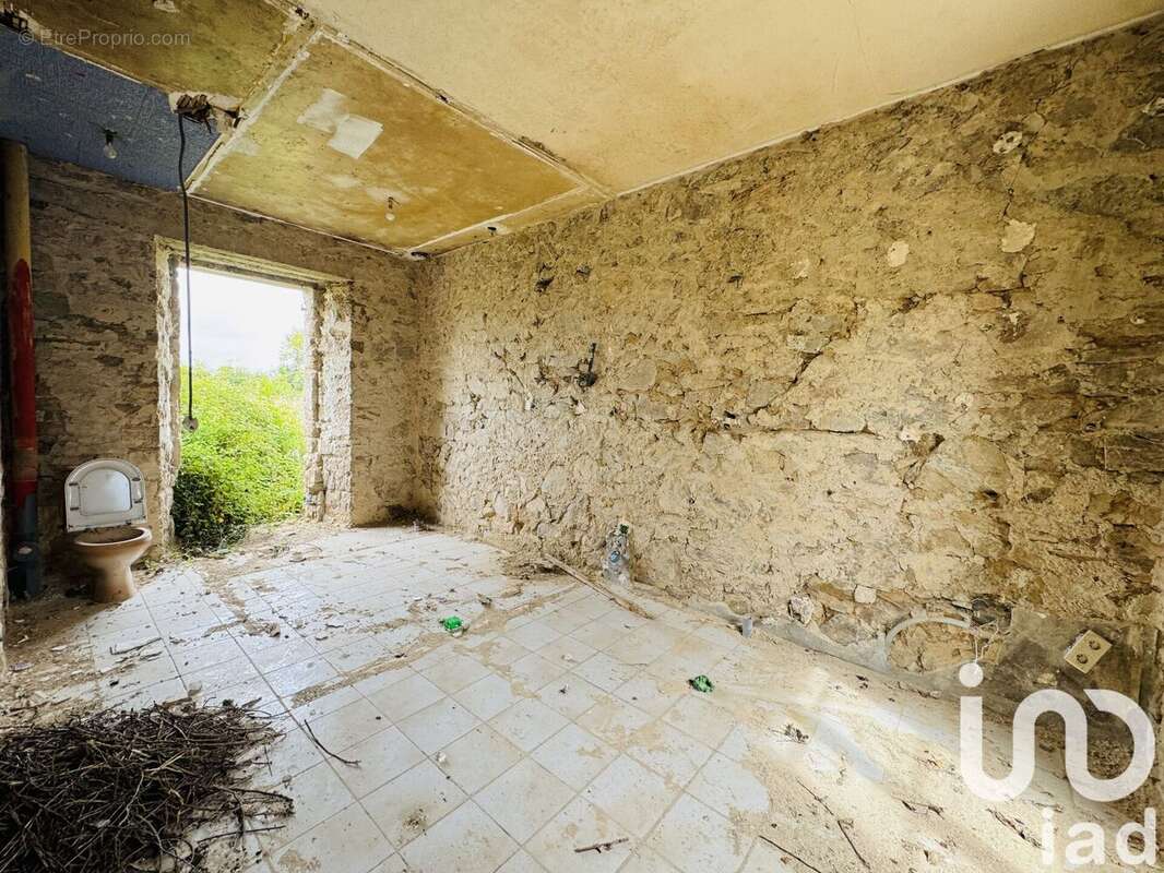 Photo 5 - Maison à REMILLY-SUR-LOZON