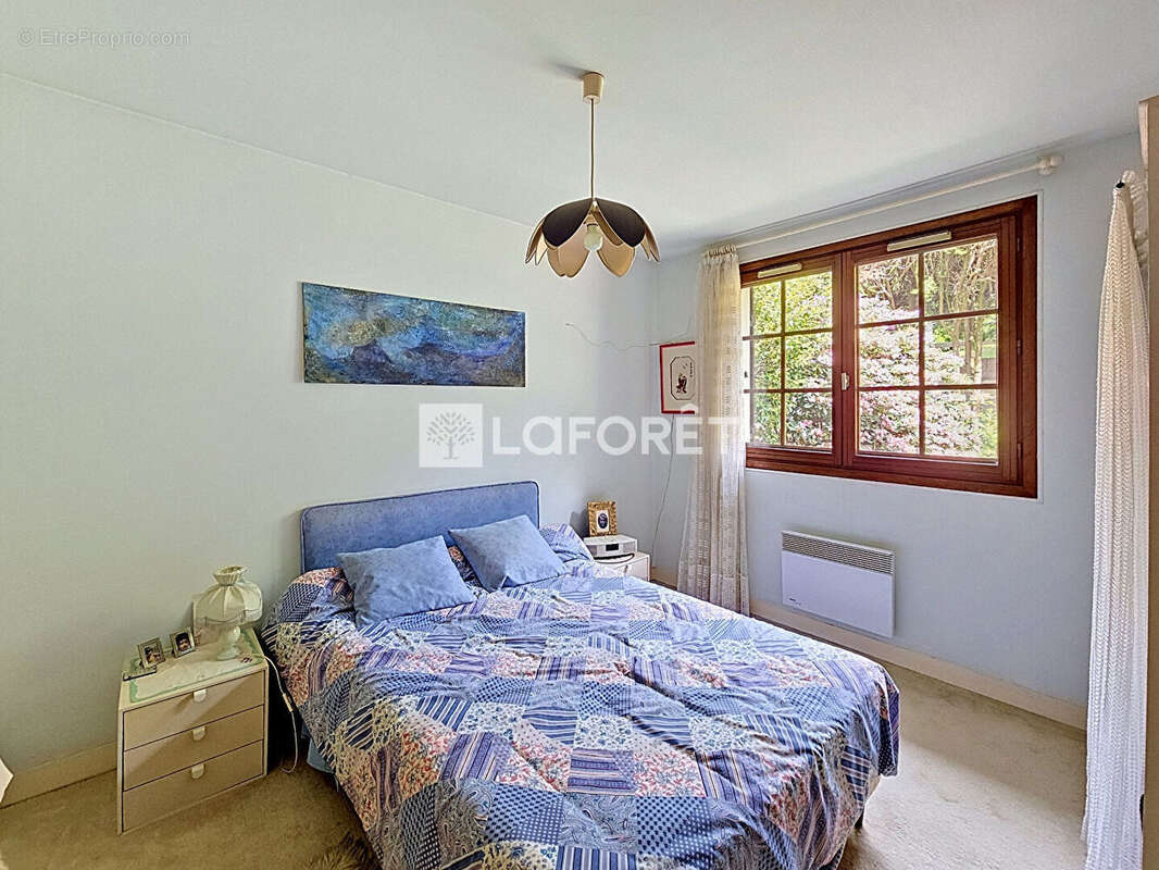Maison à LINAS