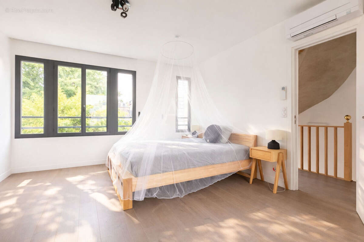 Maison à FONTENAY-SOUS-BOIS