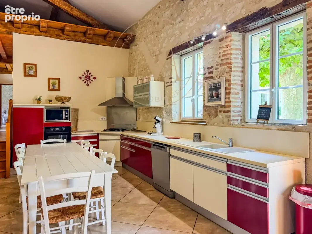 Deux maisons en une • 10 chambres • 2 piscines • jusqu’à 10 ha saint georges (47) - photo 23