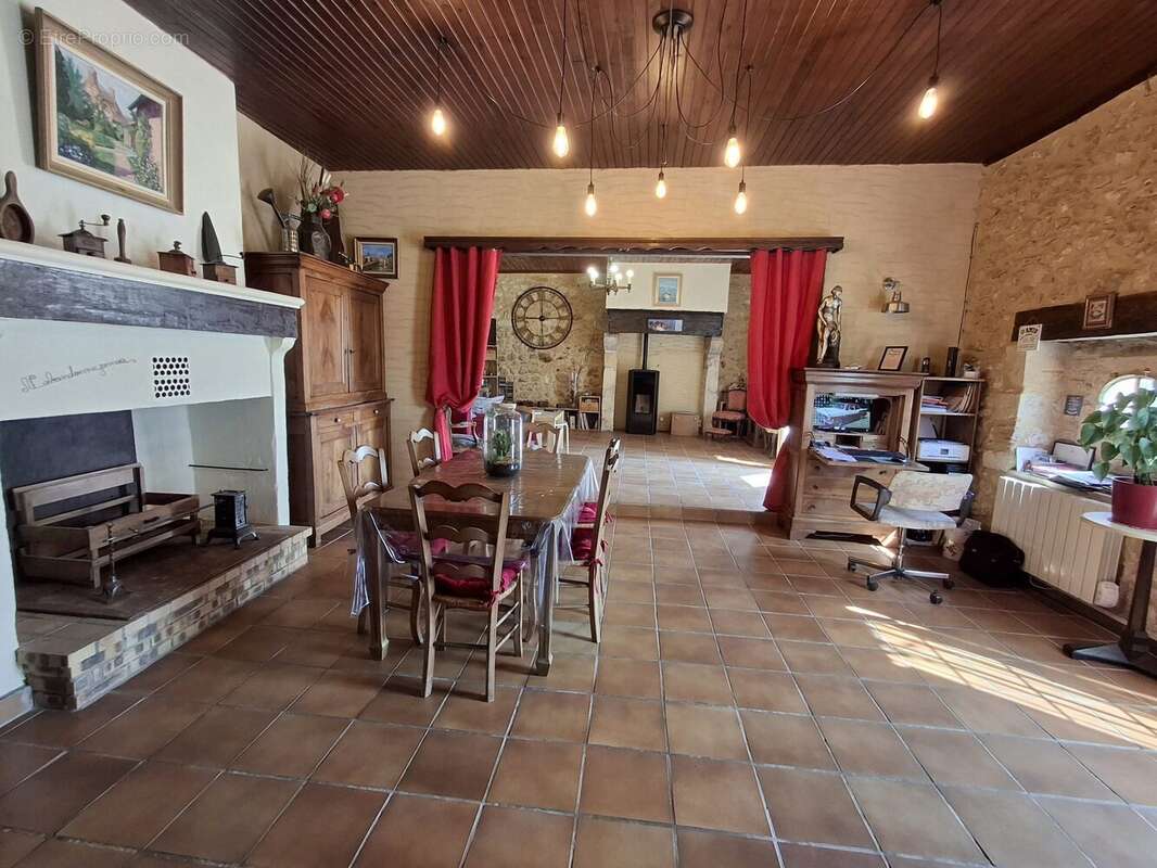 Maison à PERIGUEUX