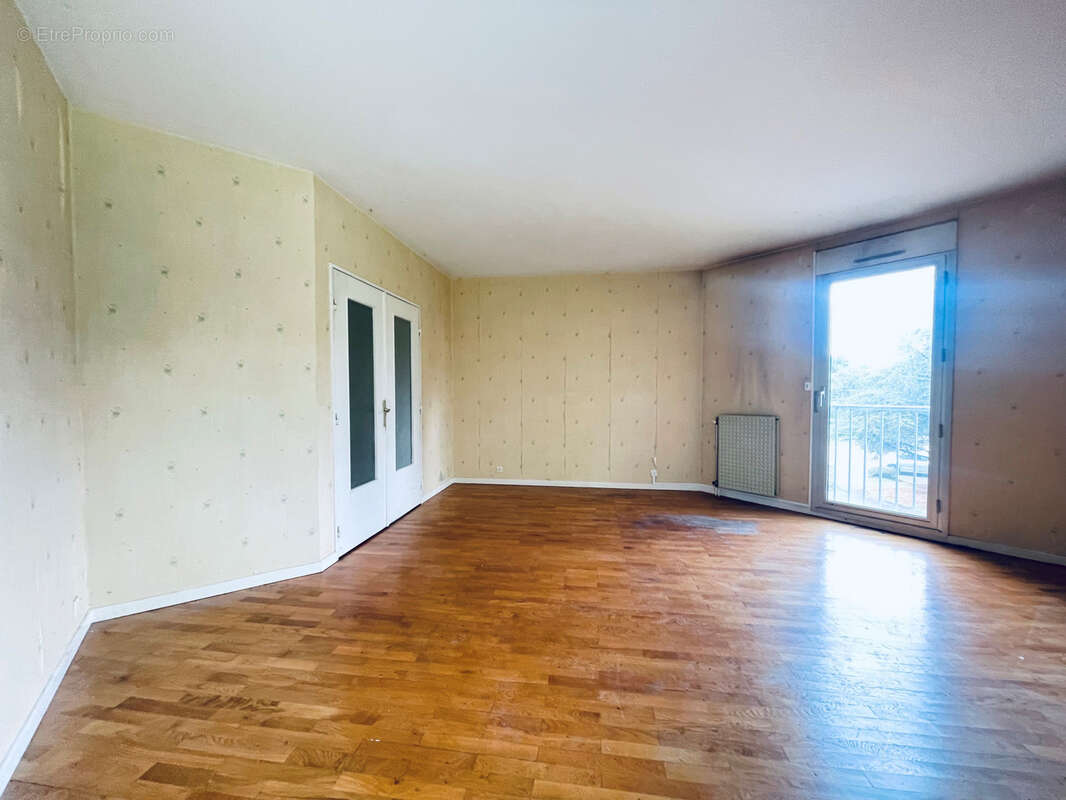 Appartement à TASSIN-LA-DEMI-LUNE