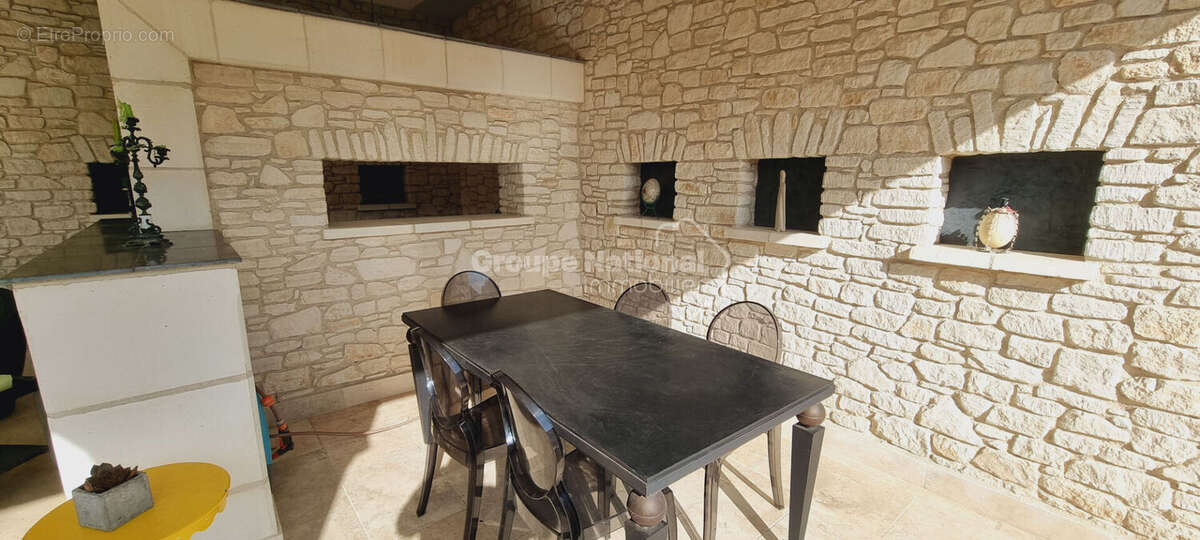 Appartement à UZES