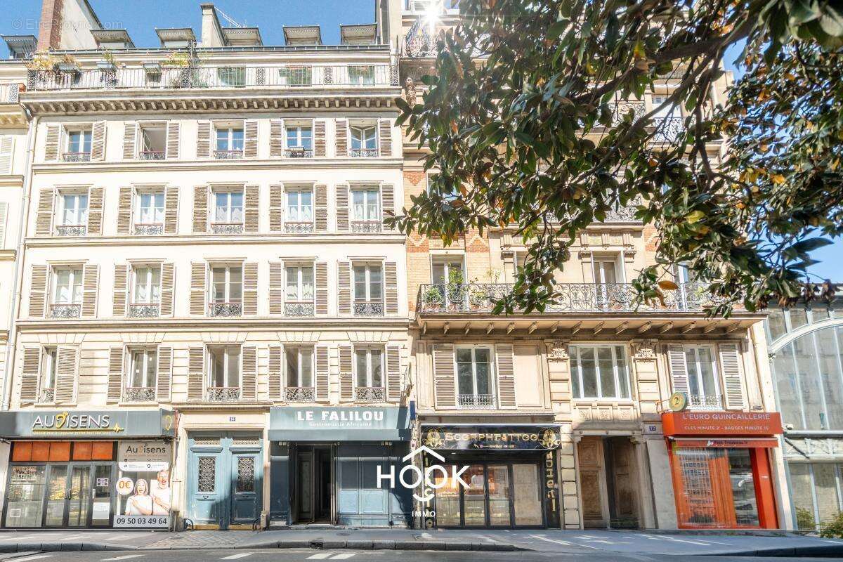 Appartement à PARIS-10E