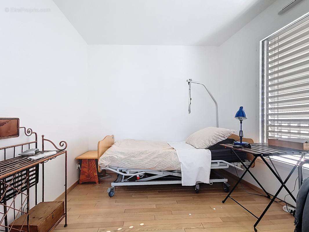 Appartement à LYON-8E