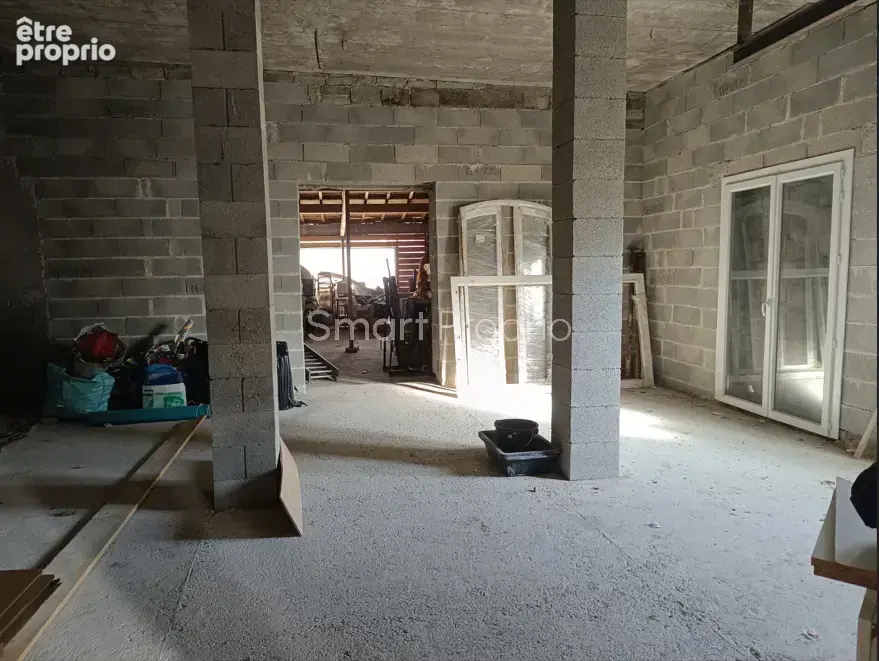 La  coucourde 26740 - ensemble immobilier atypique 300 m2  dont 175 m2 d'annexes - terrain partiellement const - photo 7