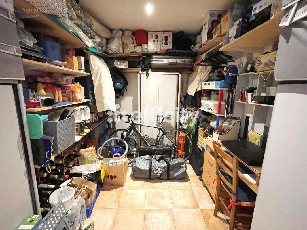 Appartement à LE MUY