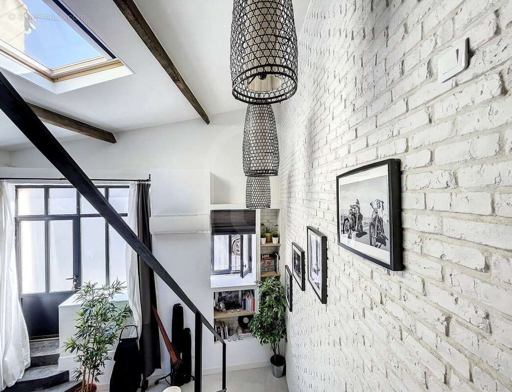 MONTPELLIER Centre ville - Magnifique LOFT  T 2 en DUPLEX  !! - photo 8