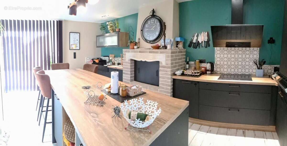 Maison à LE VIVIER-SUR-MER