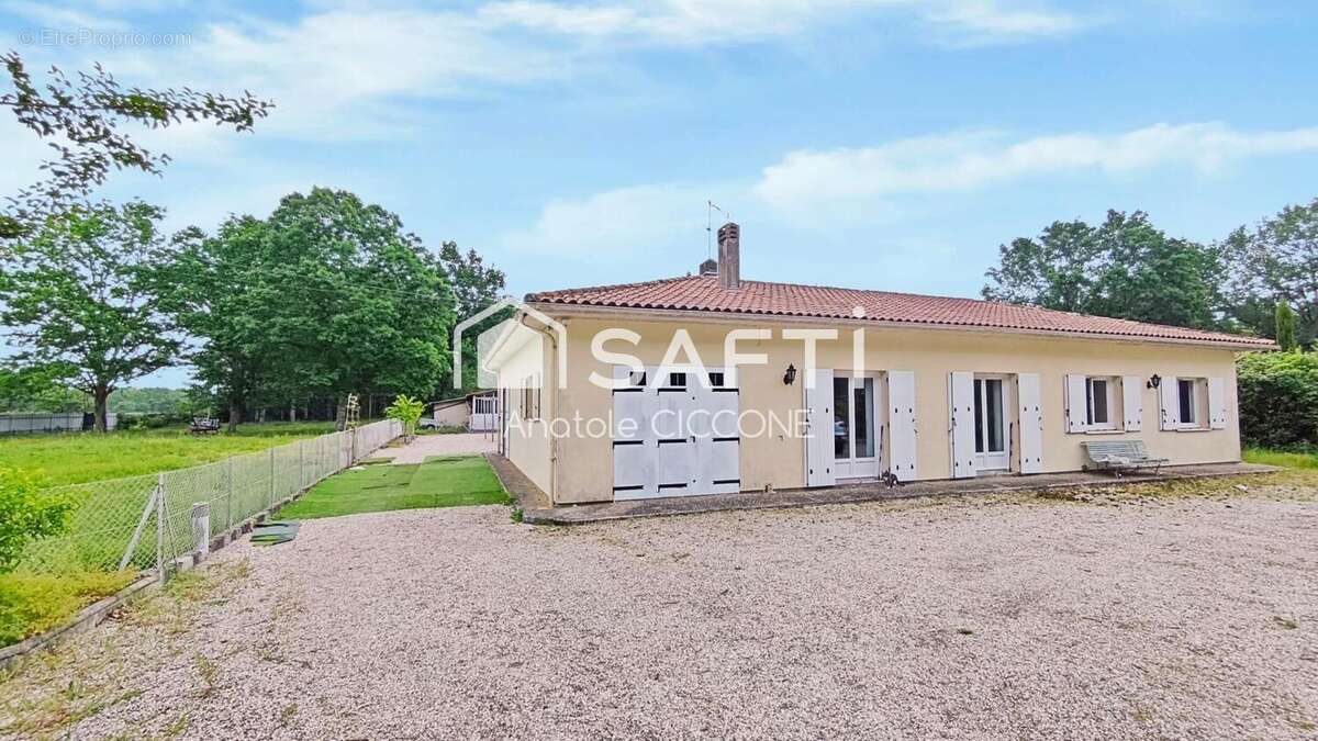 Photo 2 - Maison à BLANQUEFORT