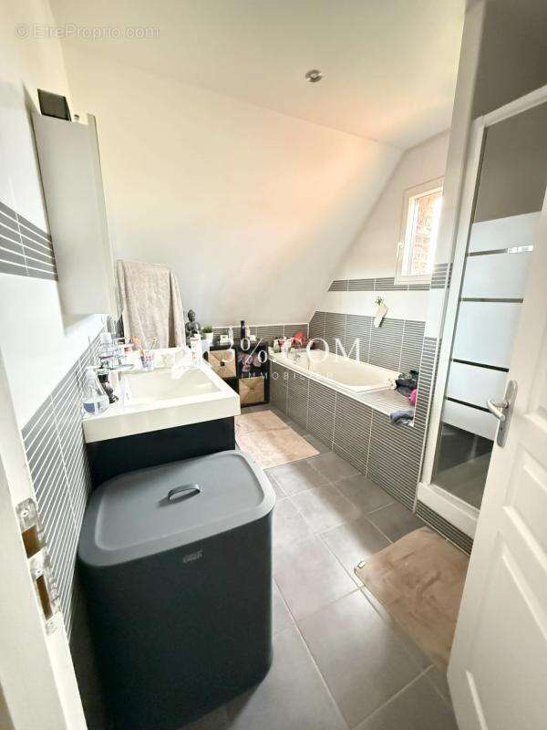 Maison à THUMERIES