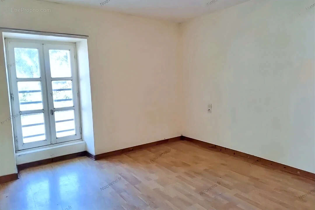 Appartement à LEGE