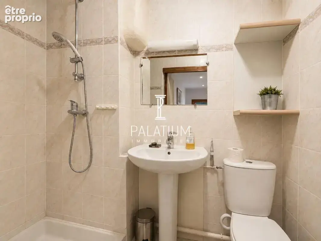 Maison de caractère - 260 m² - 4 appartements & revenus lo - photo 11