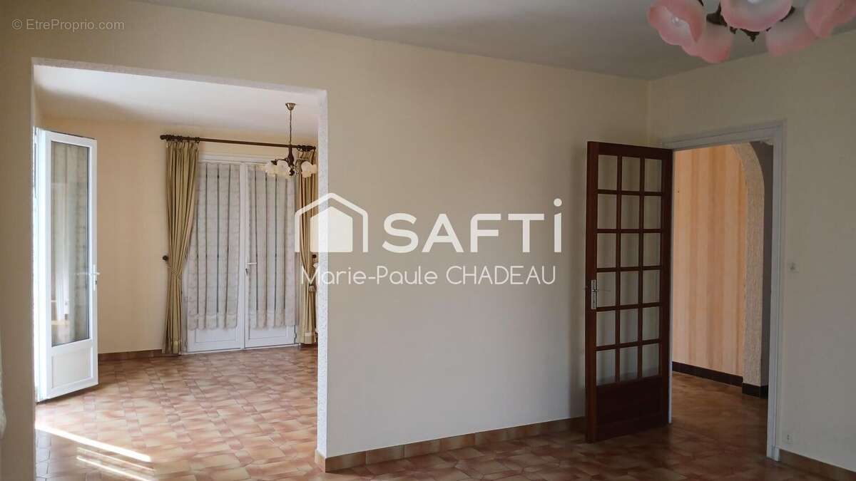 Photo 3 - Maison à MONTBRON