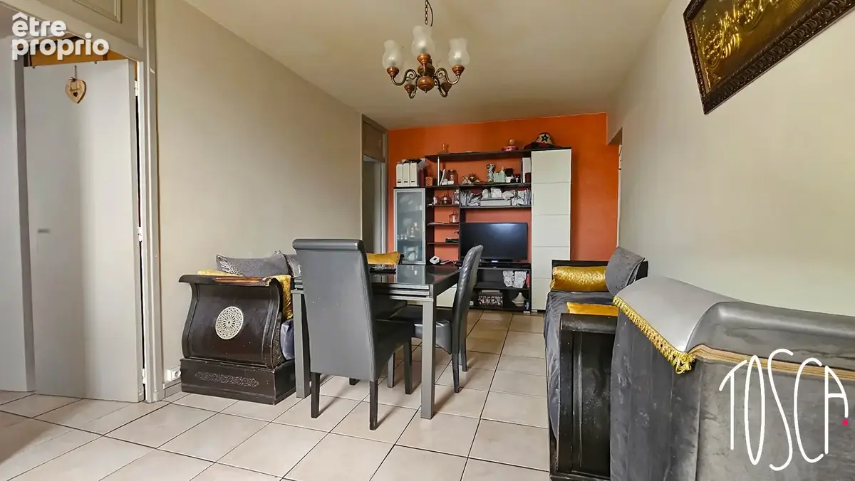 Appartement à THIAIS