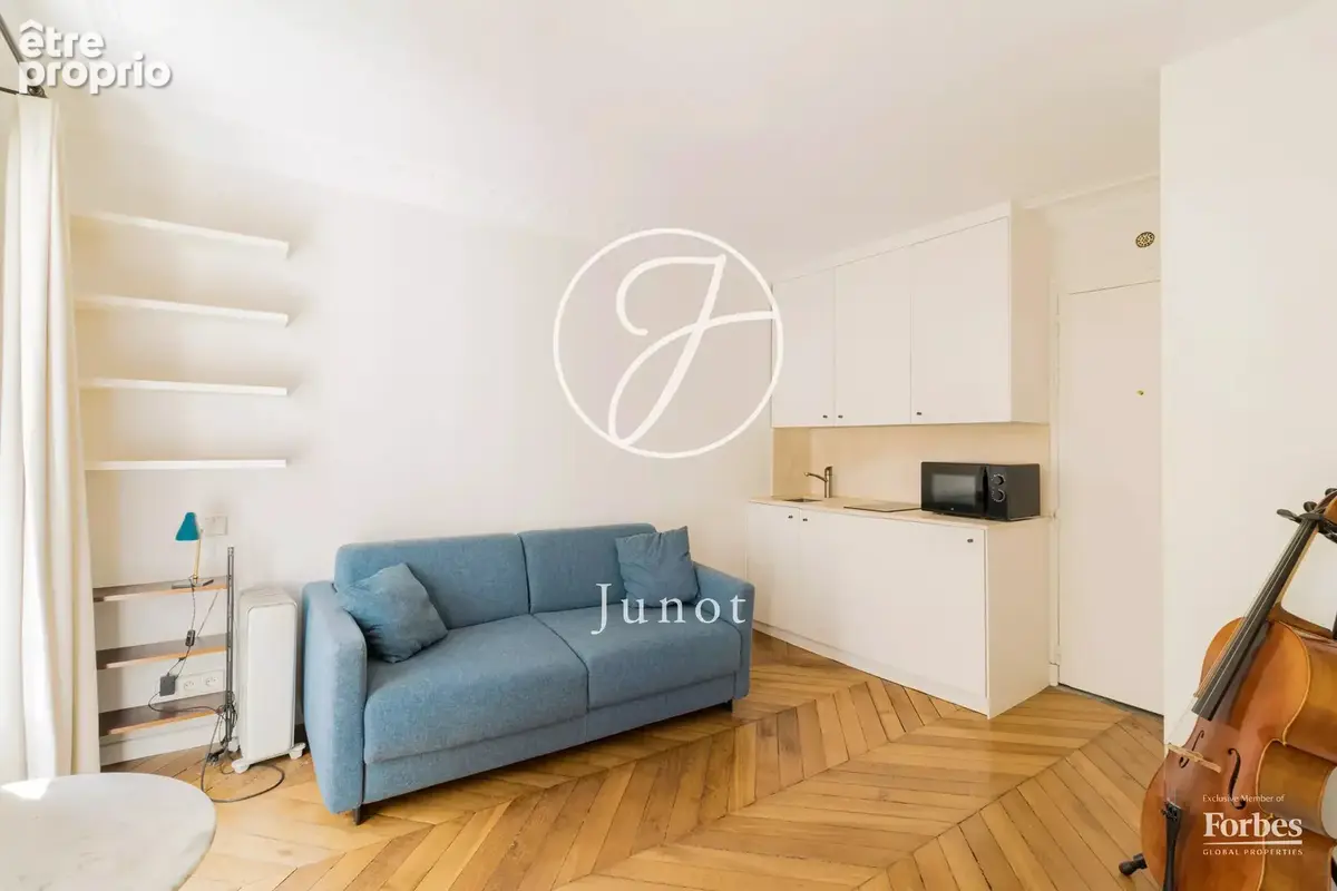 Paris 9e – EUROPE / RUE DE PARME – Studio – 17,03m² Carrez – Balcon – Plein sud – Ascenseur - photo 6