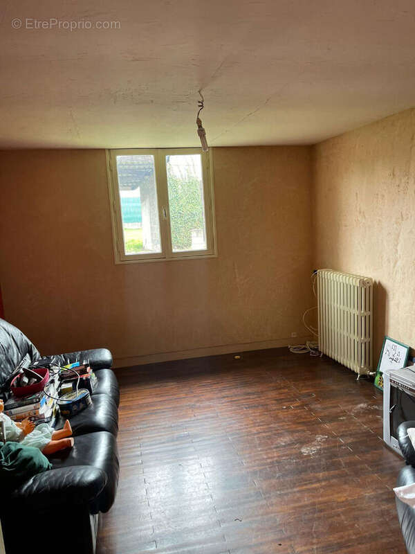 Maison à DAMMARIE-LES-LYS