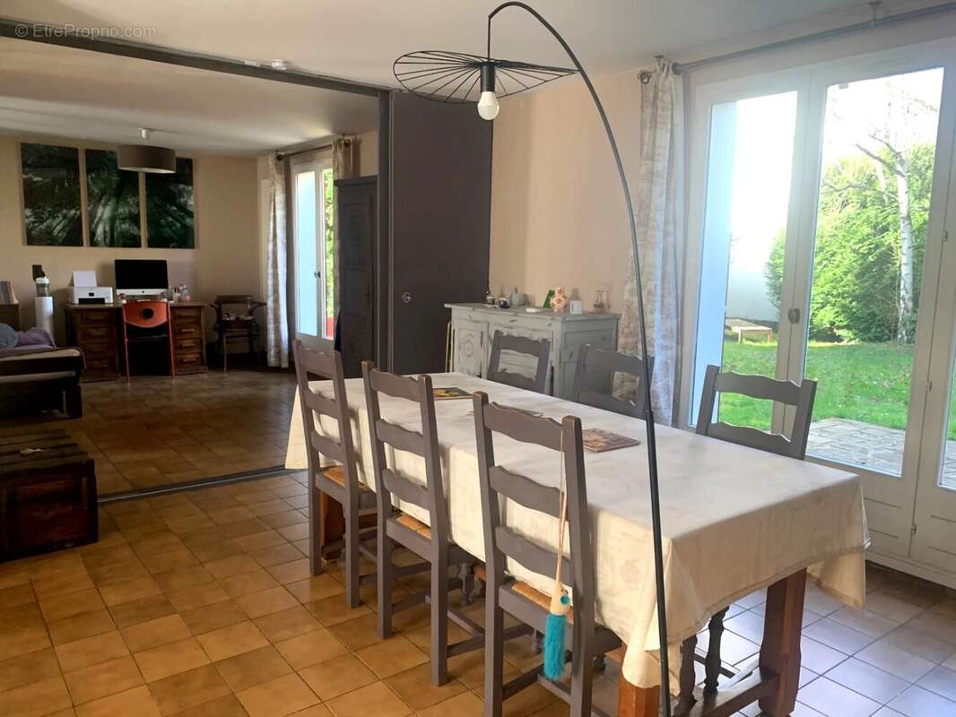 Maison à CHATEAUFORT