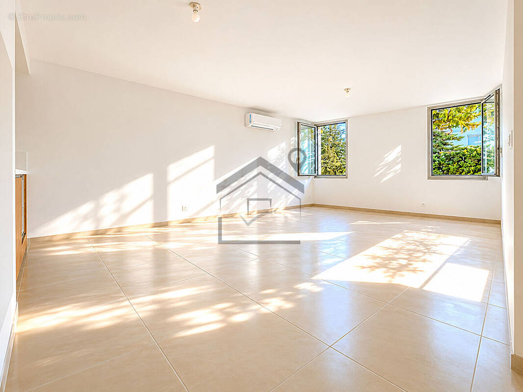 Appartement à MARIGNANE