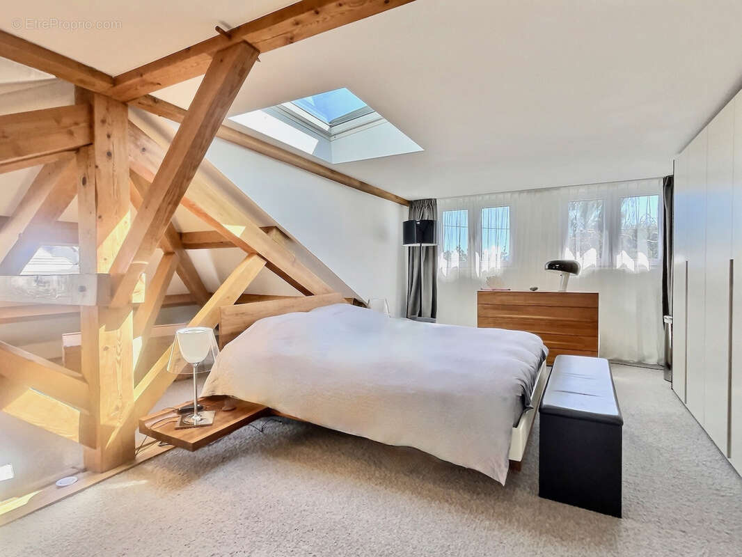 Maison à DIVONNE-LES-BAINS