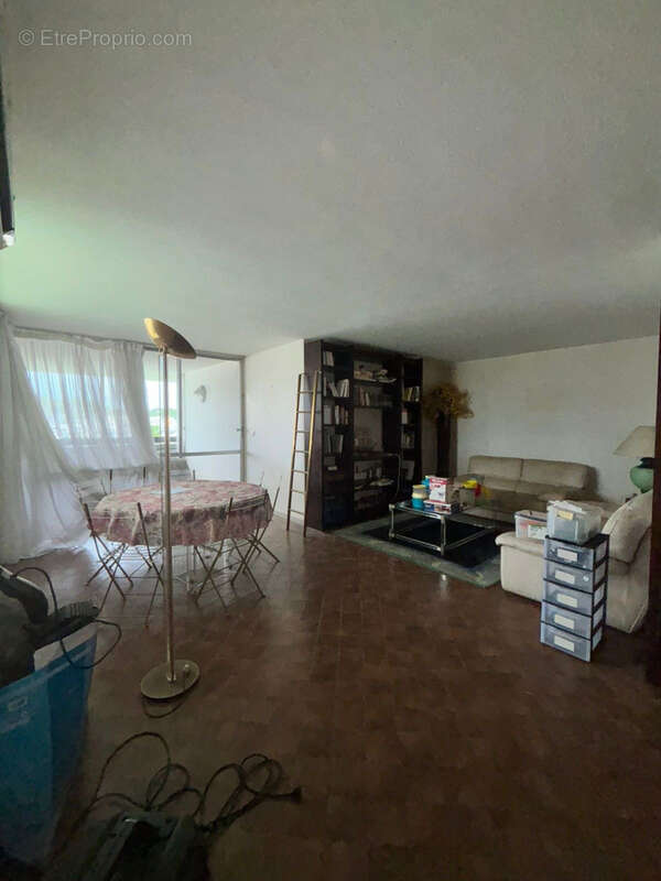 Appartement à LE GOSIER