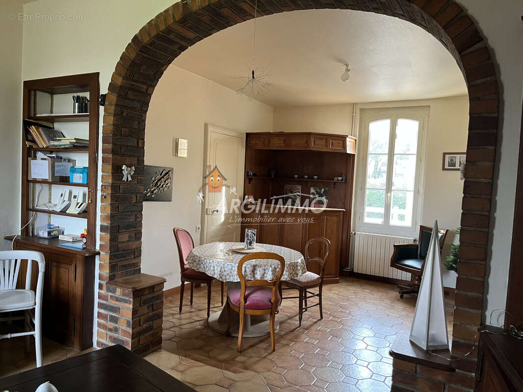 Maison à COUDRECIEUX