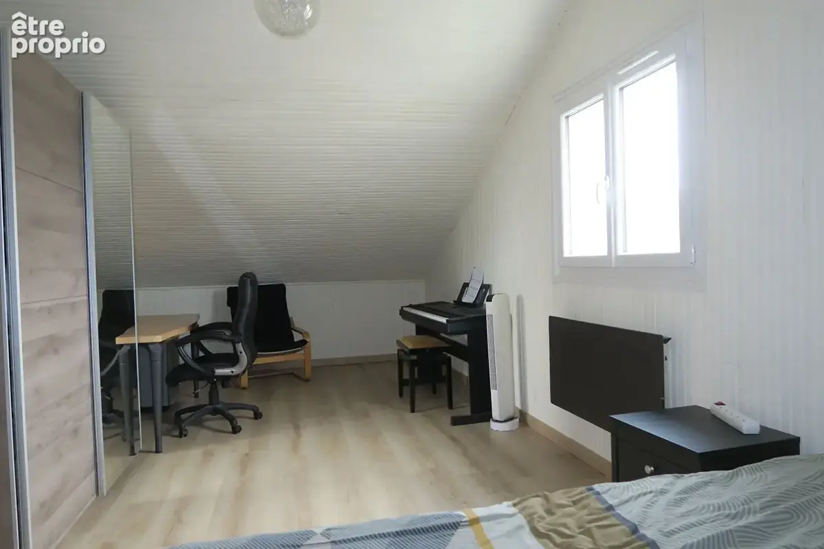 Maison SAINT-BENOIT 5 pièce(s) - photo 9