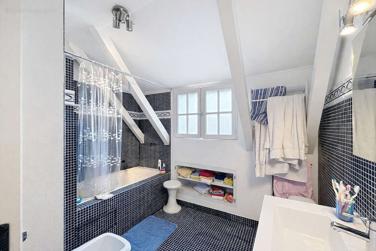 Maison à BRIVE-LA-GAILLARDE