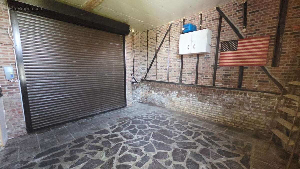 Maison 11 pièces / 256 m² / 199 000 EUR / NOYELLE-VION - photo 17
