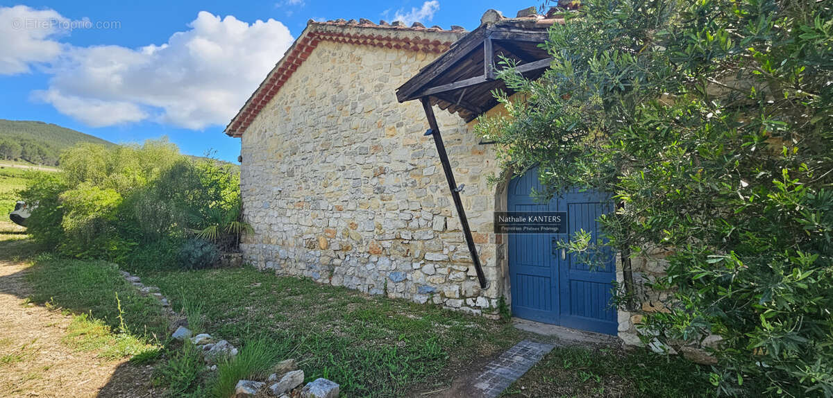 Maison à SOLLIES-PONT