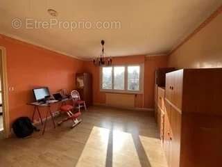 Maison à SAINT-REMY-LES-CHEVREUSE